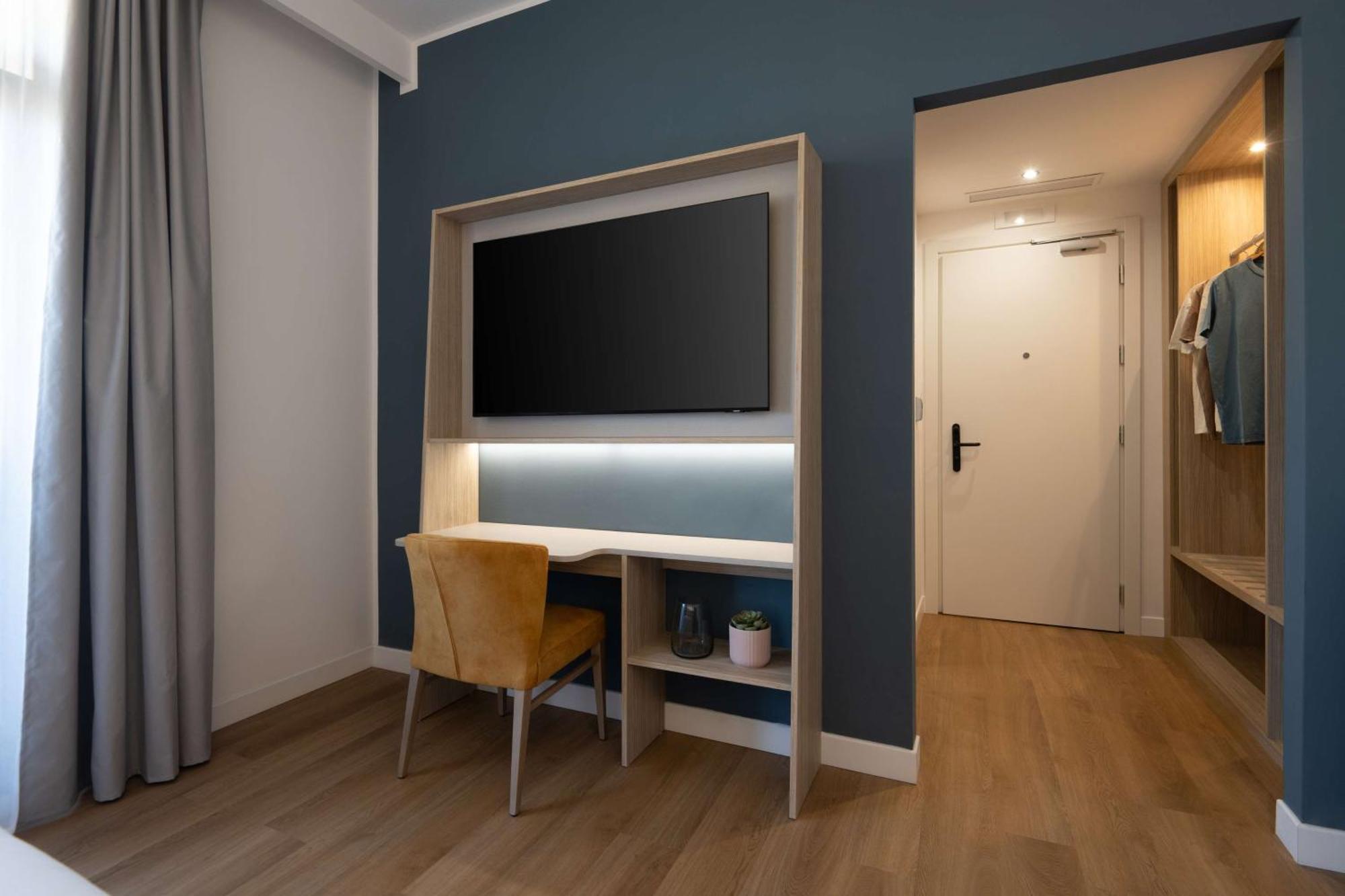 Hampton By Hilton Rome North Фиано Романо Екстериор снимка