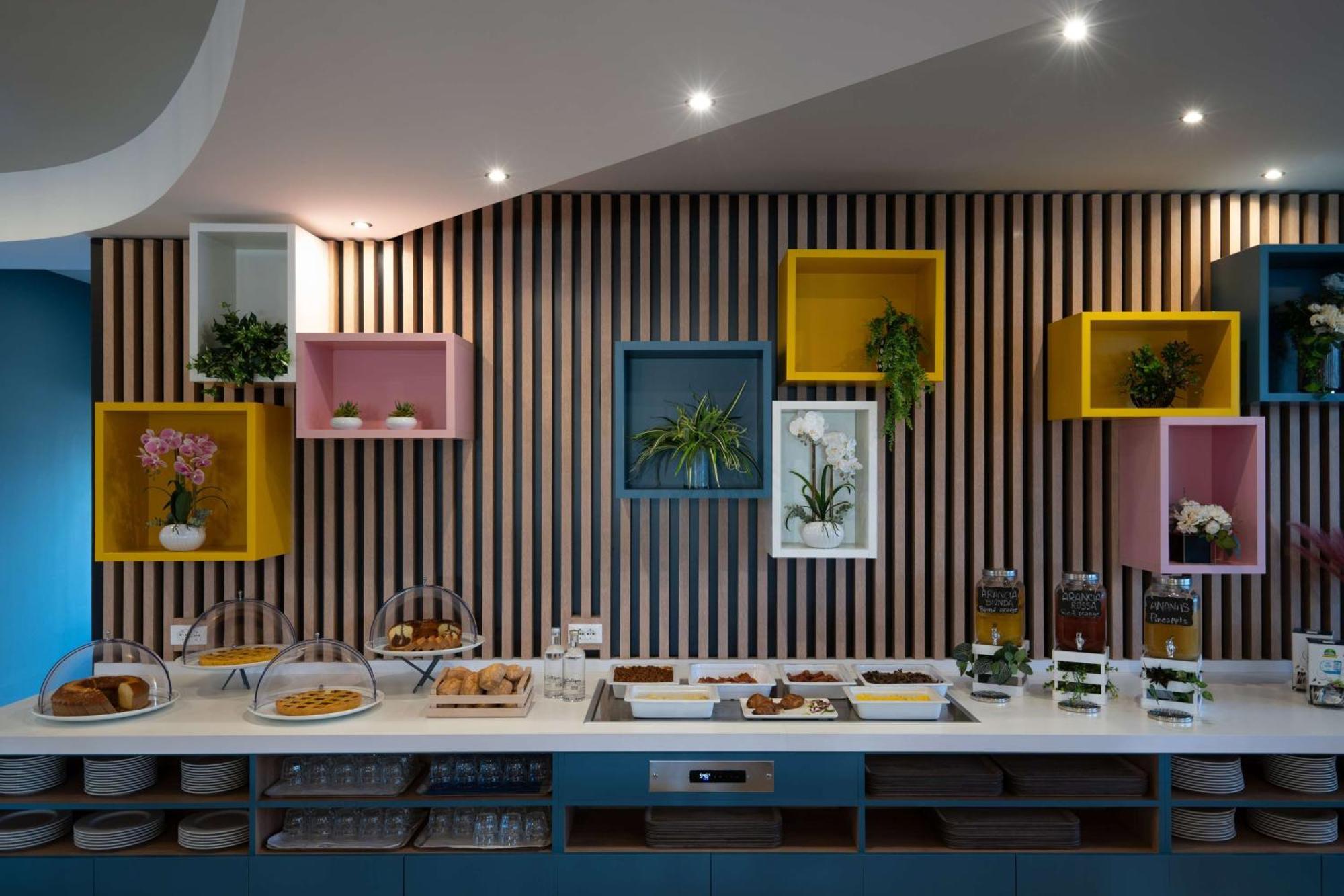 Hampton By Hilton Rome North Фиано Романо Екстериор снимка